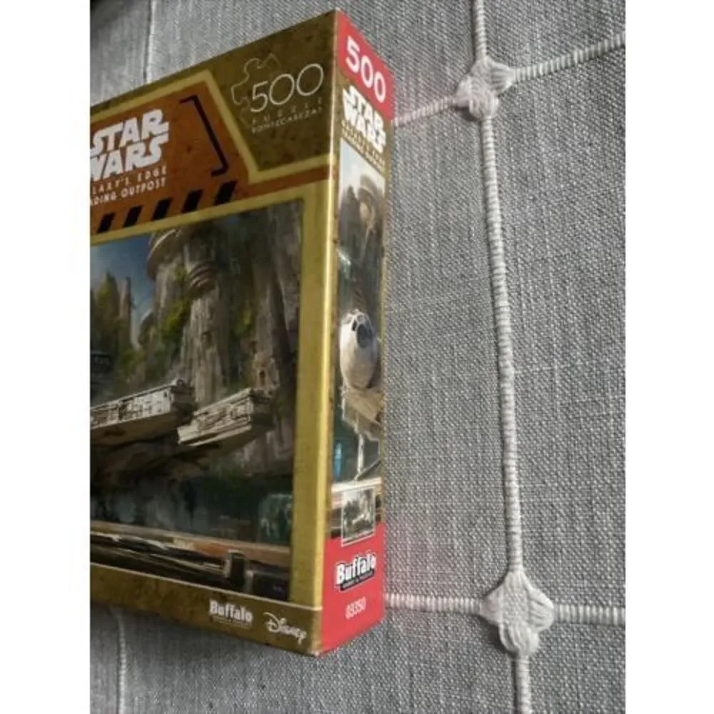 Star Wars Galaxy's Edge Trading Post 500 Piece Jigsaw Puzzle Buffalo Games NEW